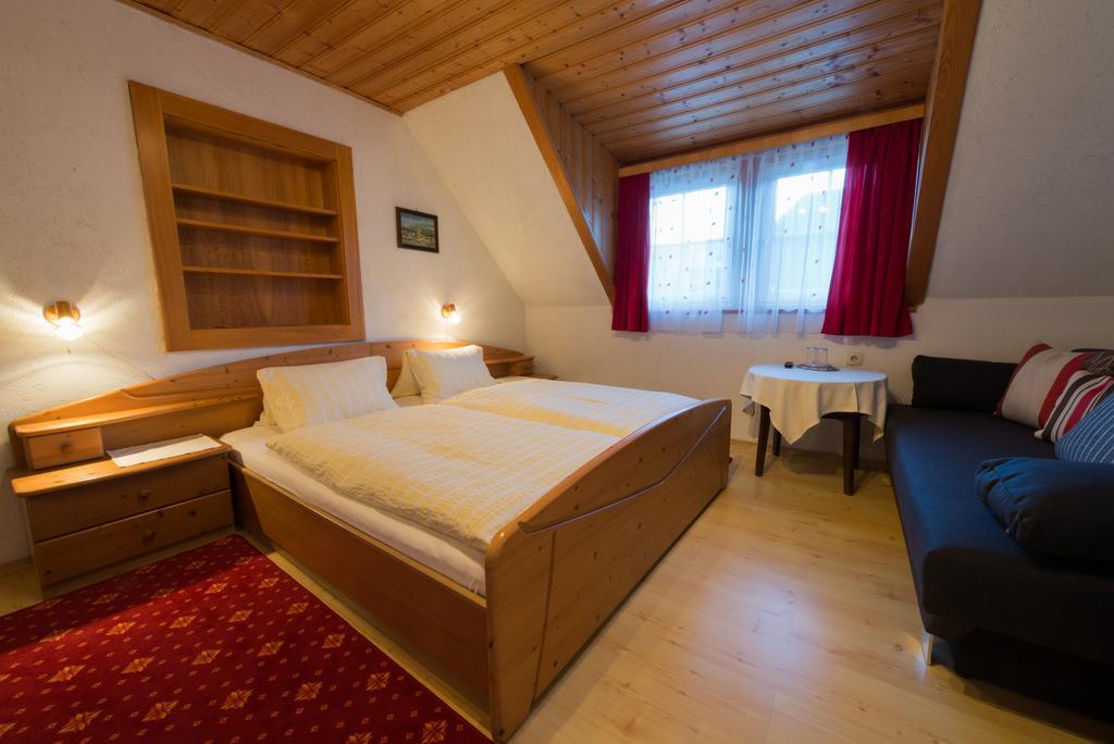 Haus Anneliese Apartman Pruggern Szoba fotó